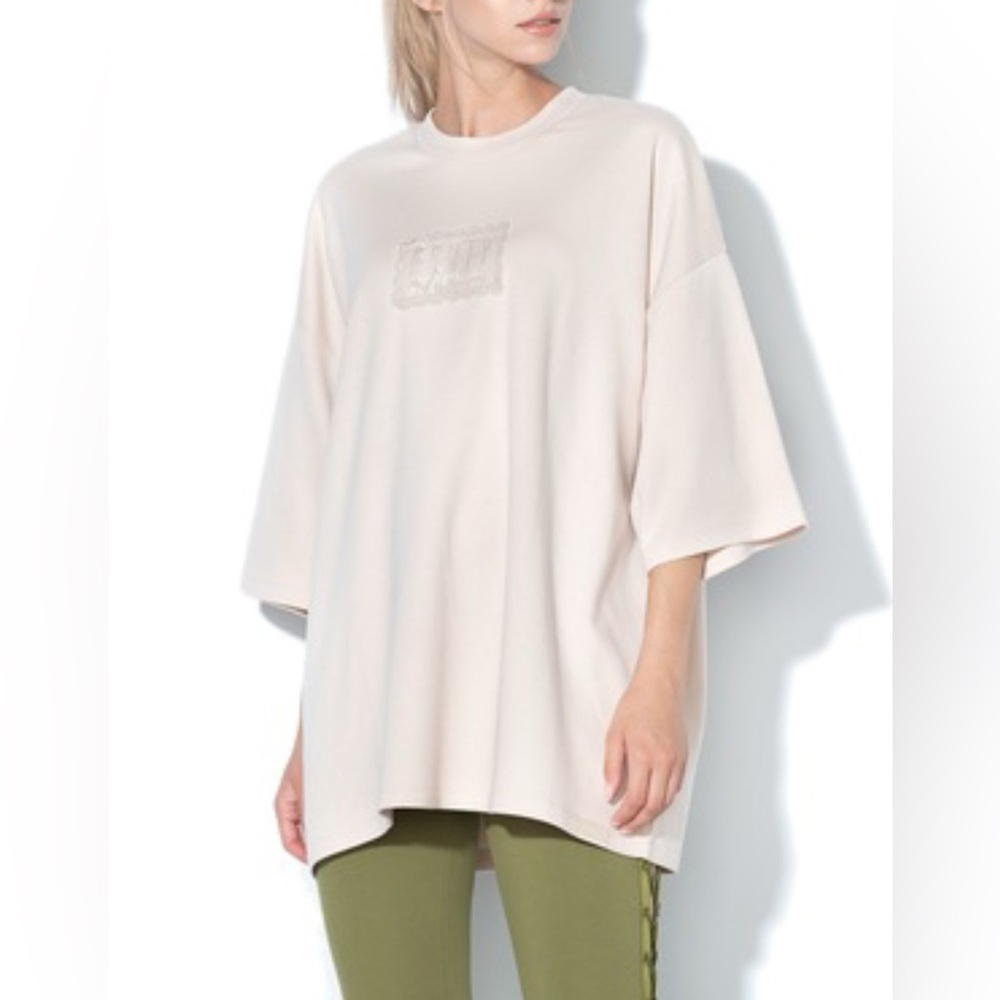 NEW FENTY X PUMA  Nude Oversized Crew Neck T-Shirt EMBROIDERY STITCHING LACE